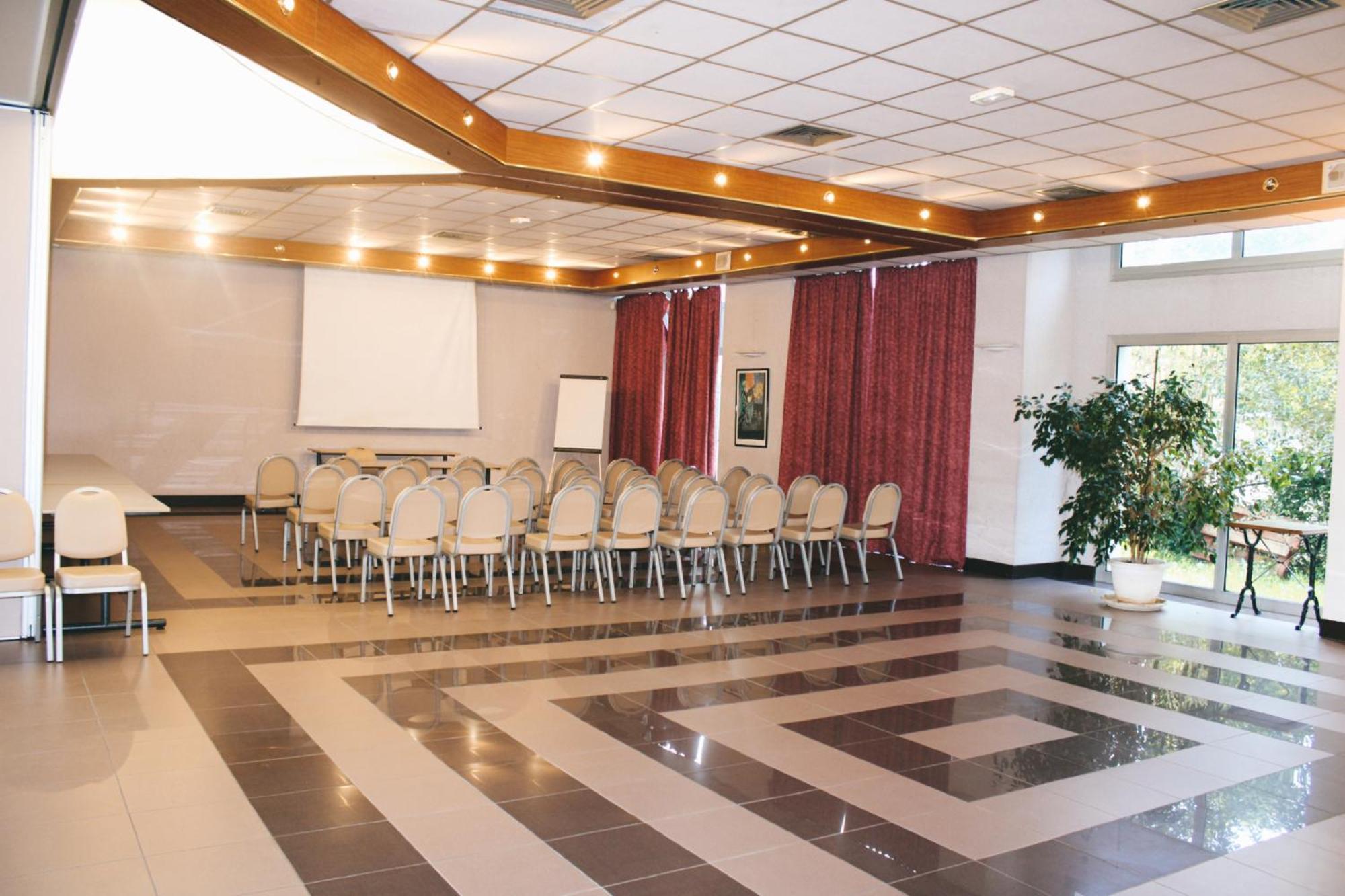 Hotel Poretta Lucciana  Exterior foto